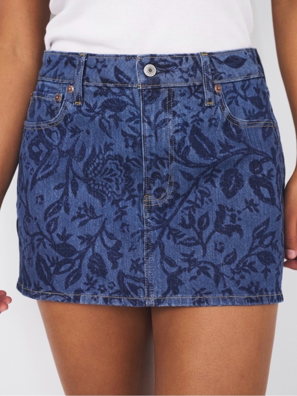 Abercrombie & Fitch Blue Floral-Print Denim Mini Skirt